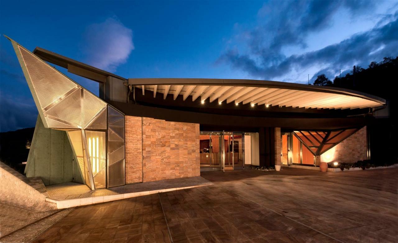 Bouganville Hill Resort & Wellness Space Picerno Екстер'єр фото